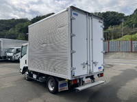 いすゞエルフアルミバン小型（2t・3t）[写真04]