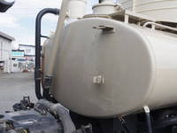 いすゞエルフバキュームカー小型（2t・3t）[写真13]