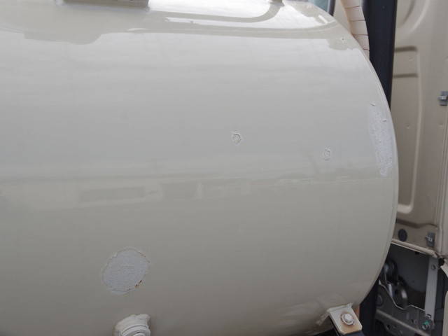 いすゞエルフバキュームカー小型（2t・3t）[写真23]