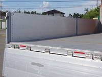 日野レンジャーアルミブロック中型（4t）[写真13]