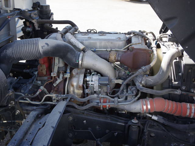 日野レンジャーアルミブロック中型（4t）[写真21]