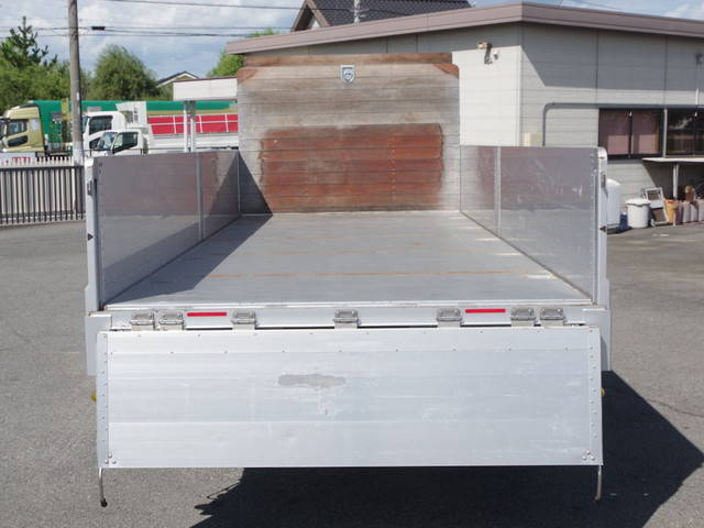 日野レンジャーアルミブロック中型（4t）[写真05]