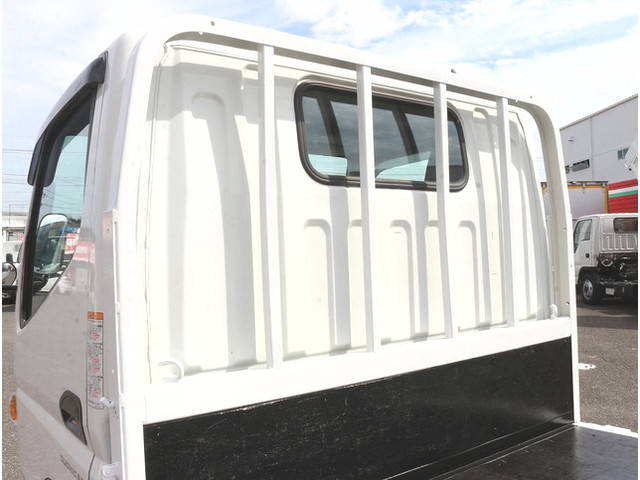 三菱ふそうキャンター平ボディ小型（2t・3t）[写真15]