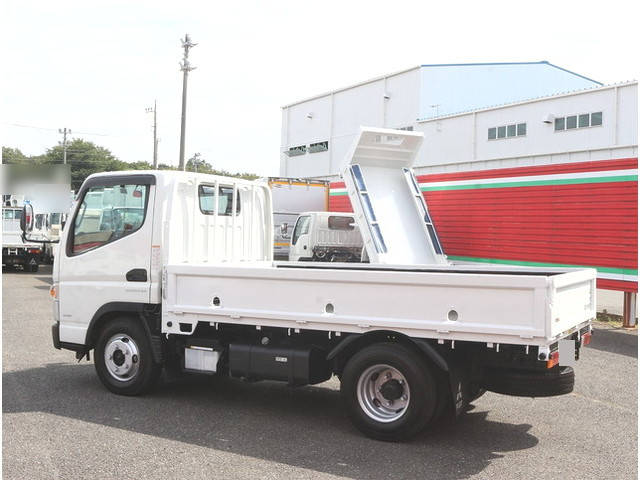 三菱ふそうキャンター平ボディ小型（2t・3t）[写真02]