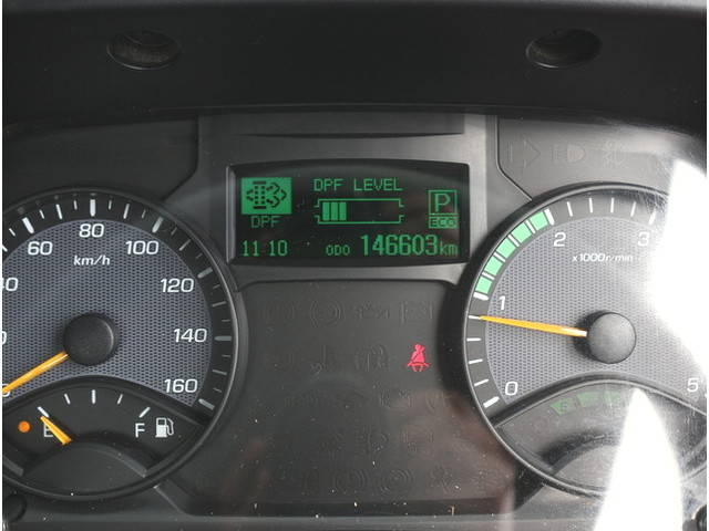 三菱ふそうキャンター平ボディ小型（2t・3t）[写真23]