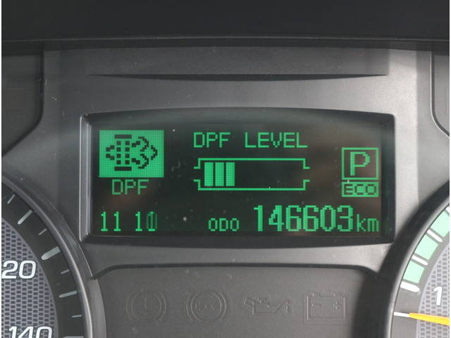 三菱ふそうキャンター平ボディ小型（2t・3t）[写真24]