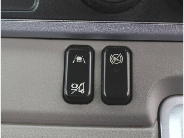 三菱ふそうキャンター平ボディ小型（2t・3t）[写真29]