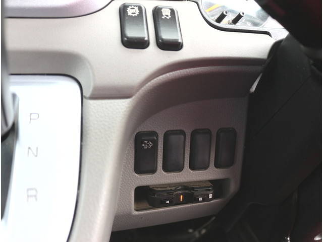 三菱ふそうキャンター平ボディ小型（2t・3t）[写真30]