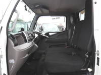 三菱ふそうキャンター平ボディ小型（2t・3t）[写真33]