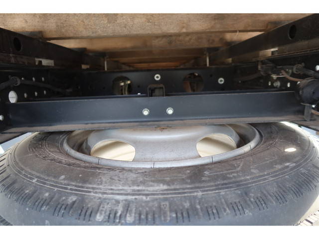 三菱ふそうキャンター平ボディ小型（2t・3t）[写真12]