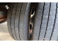 三菱ふそうキャンター平ボディ小型（2t・3t）[写真22]