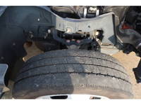 三菱ふそうキャンター平ボディ小型（2t・3t）[写真25]