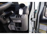 三菱ふそうキャンター平ボディ小型（2t・3t）[写真30]