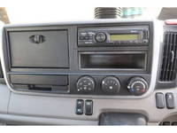 三菱ふそうキャンター平ボディ小型（2t・3t）[写真34]