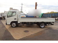 三菱ふそうキャンター平ボディ小型（2t・3t）[写真06]