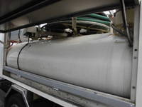 いすゞエルフバキュームカー小型（2t・3t）[写真16]