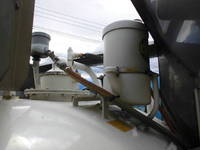 いすゞエルフバキュームカー小型（2t・3t）[写真17]