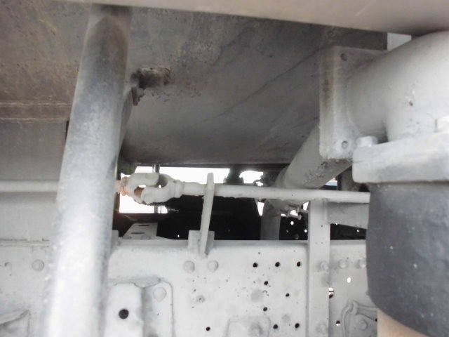 いすゞエルフバキュームカー小型（2t・3t）[写真19]