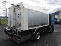 いすゞエルフバキュームカー小型（2t・3t）[写真05]