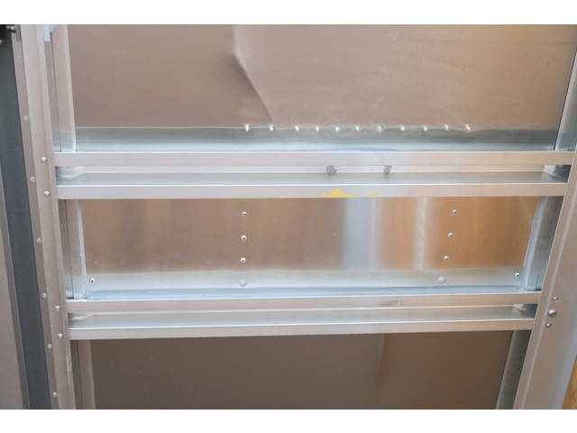 日野レンジャーアルミウイング中型（4t）[写真13]