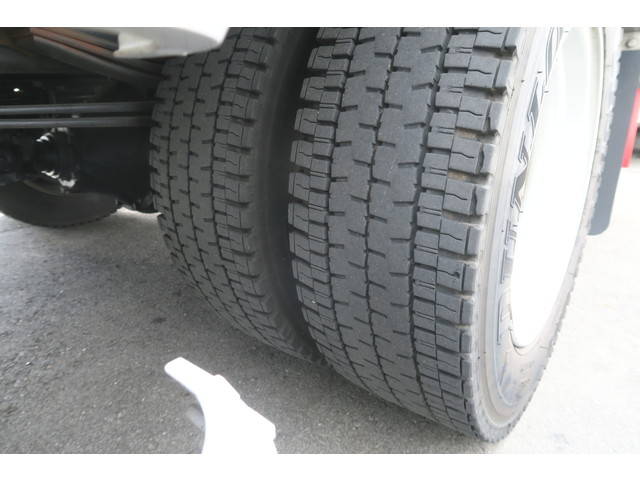 日野レンジャーアルミウイング中型（4t）[写真24]