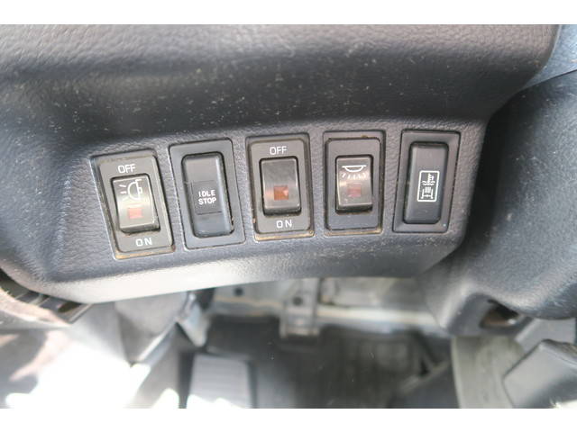 日野レンジャーアルミウイング中型（4t）[写真34]