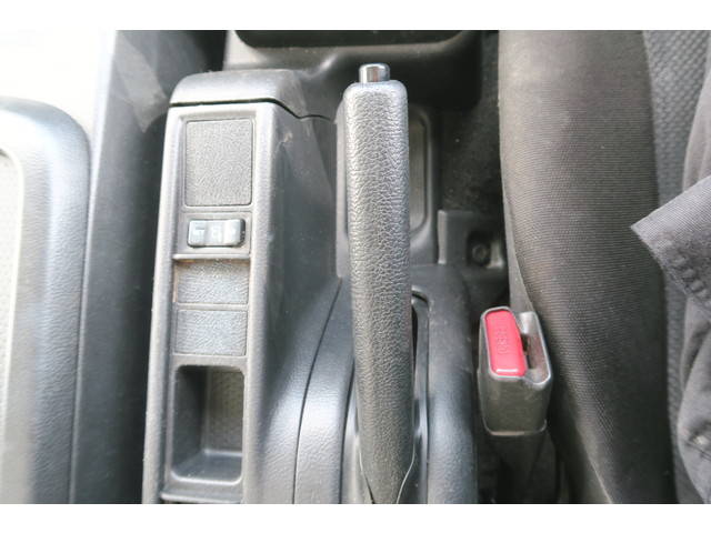 日野レンジャーアルミウイング中型（4t）[写真39]