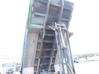 いすゞギガダンプ大型（10t）[写真29]