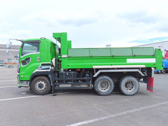 いすゞギガダンプ大型（10t）[写真06]