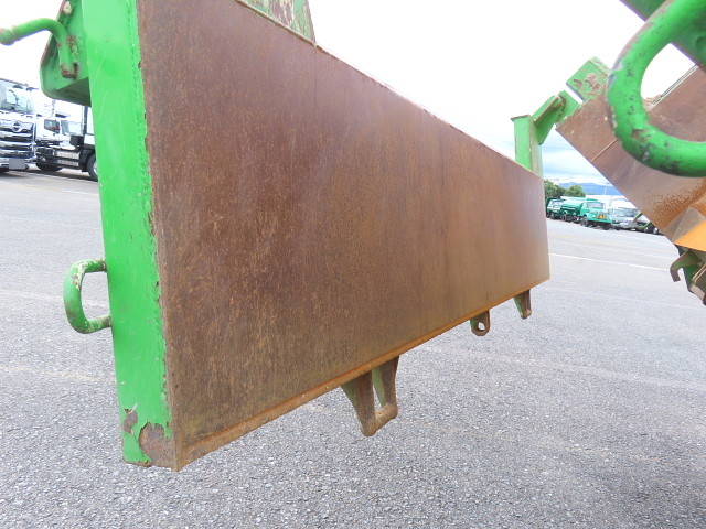 いすゞギガダンプ大型（10t）[写真09]