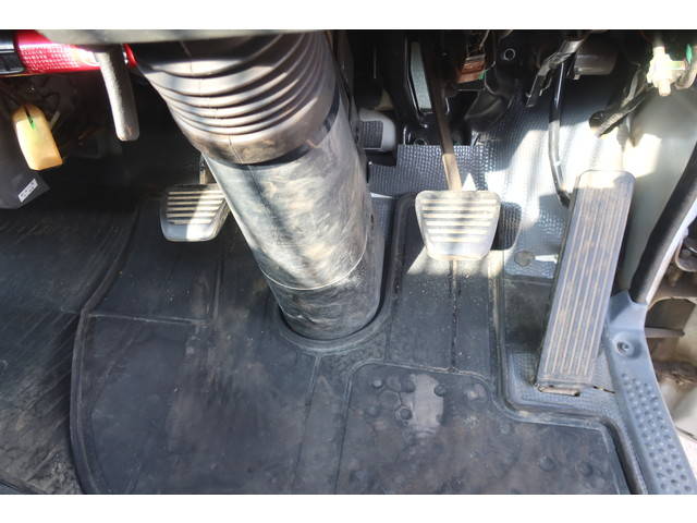 いすゞエルフローダーダンプ小型（2t・3t）[写真29]