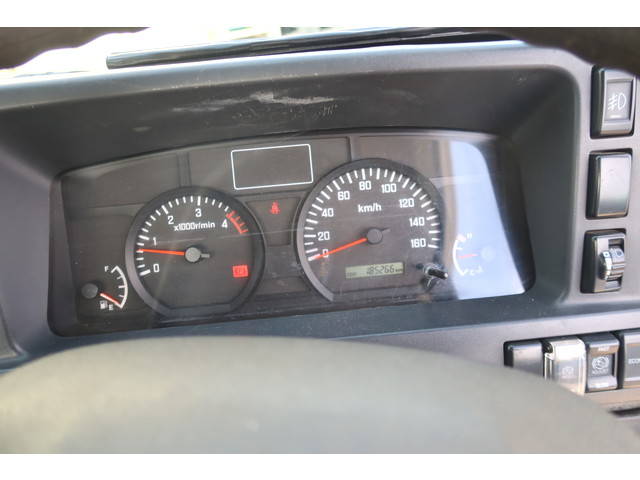 いすゞエルフローダーダンプ小型（2t・3t）[写真32]