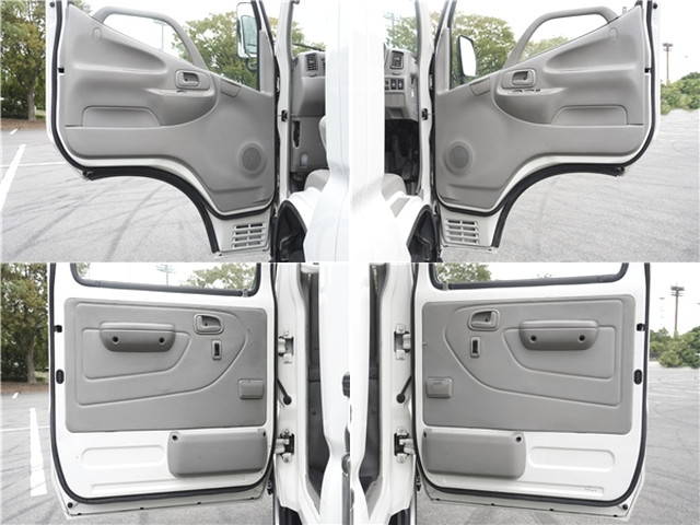 トヨタその他の車種ダブルキャブ（Wキャブ）小型（2t・3t）[写真29]