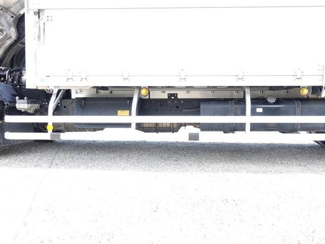 いすゞフォワードアルミウイング中型（4t）[写真16]