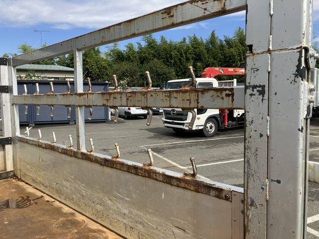 日野デュトロアルミブロック小型（2t・3t）[写真13]