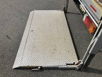 日野デュトロアルミブロック小型（2t・3t）[写真18]