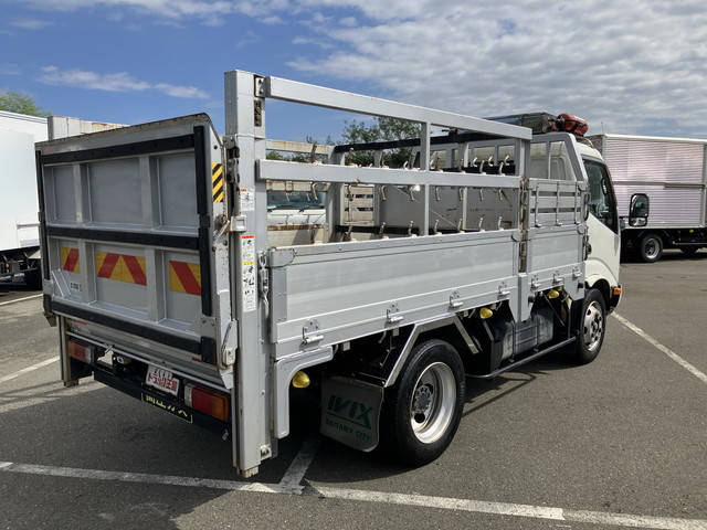 日野デュトロアルミブロック小型（2t・3t）[写真02]