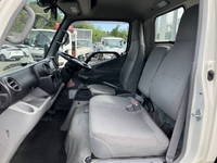 日野デュトロアルミブロック小型（2t・3t）[写真32]