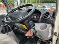 日野デュトロアルミブロック小型（2t・3t）[写真34]