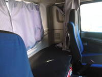 いすゞギガトレーラーヘッド（トラクターヘッド）大型（10t）[写真26]