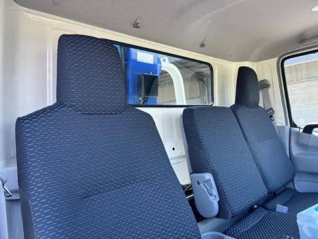 日野デュトロクレーン4段小型（2t・3t）[写真16]