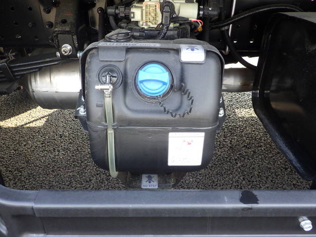 三菱ふそうキャンターアルミブロック小型（2t・3t）[写真19]