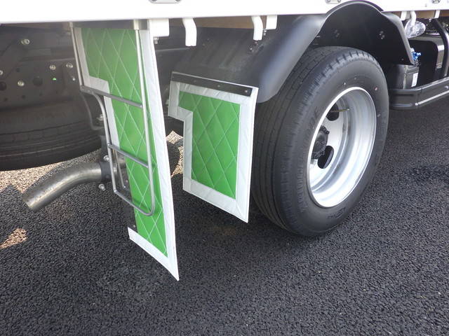 三菱ふそうキャンターアルミブロック小型（2t・3t）[写真21]