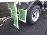 三菱ふそうキャンターアルミブロック小型（2t・3t）[写真22]