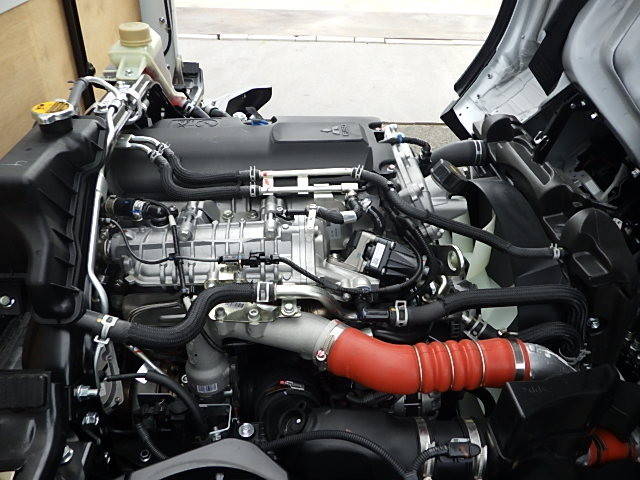 三菱ふそうキャンターアルミブロック小型（2t・3t）[写真37]