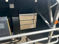 いすゞギガアルミブロック大型（10t）[写真16]