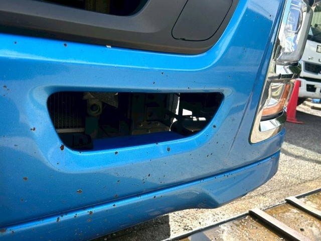 いすゞギガアルミブロック大型（10t）[写真18]