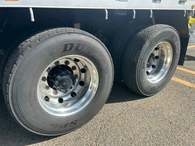 いすゞギガアルミブロック大型（10t）[写真19]