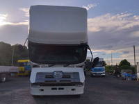 日野プロフィアトレーラーヘッド（トラクターヘッド）大型（10t）[写真15]