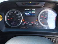 日野プロフィアトレーラーヘッド（トラクターヘッド）大型（10t）[写真22]